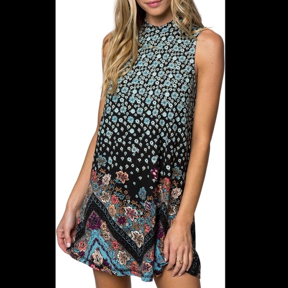 O'Neill Dresses & Skirts - O’Neill Lennon Dress